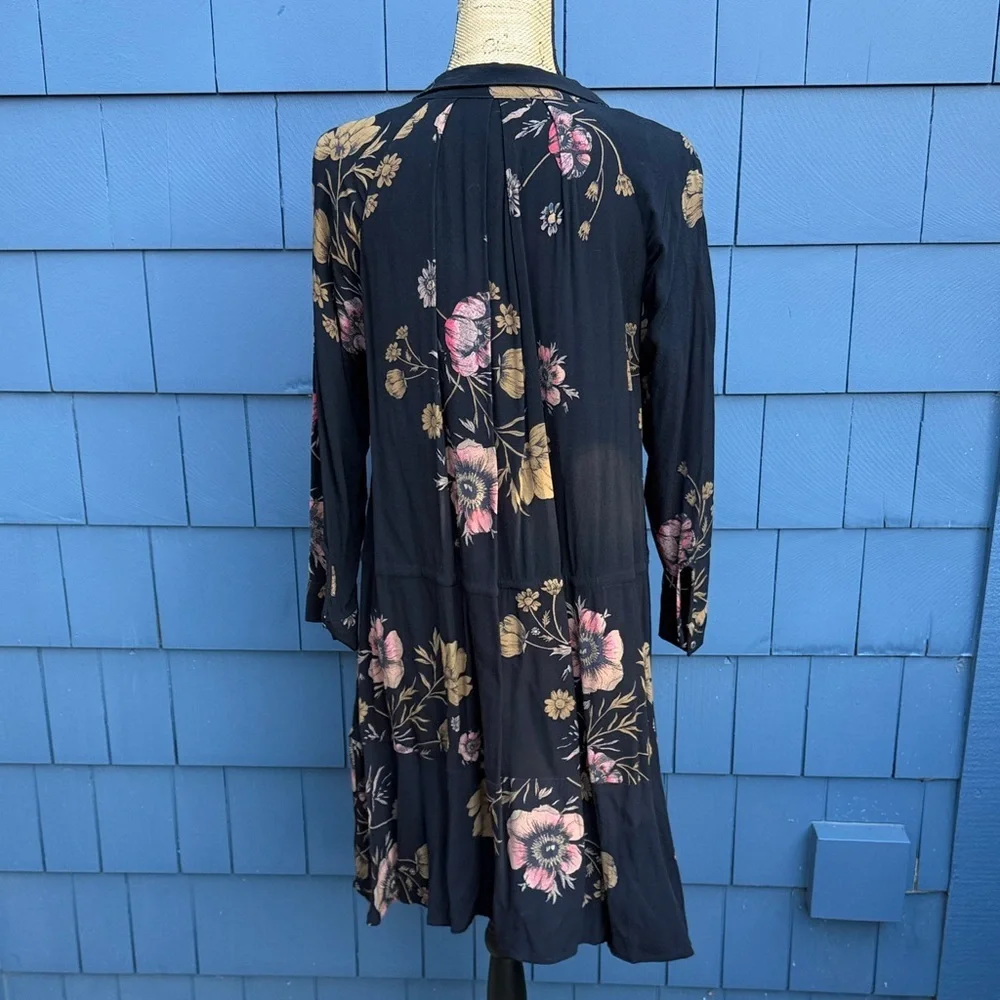 Free People Floral Button-Down Dress - Black and Pink XS very oversized